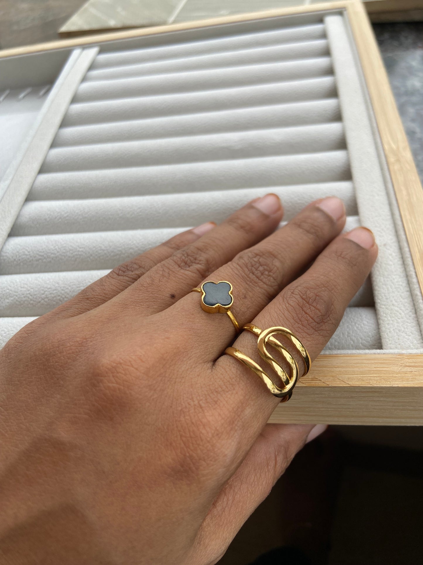 Anti tarnish clip ring