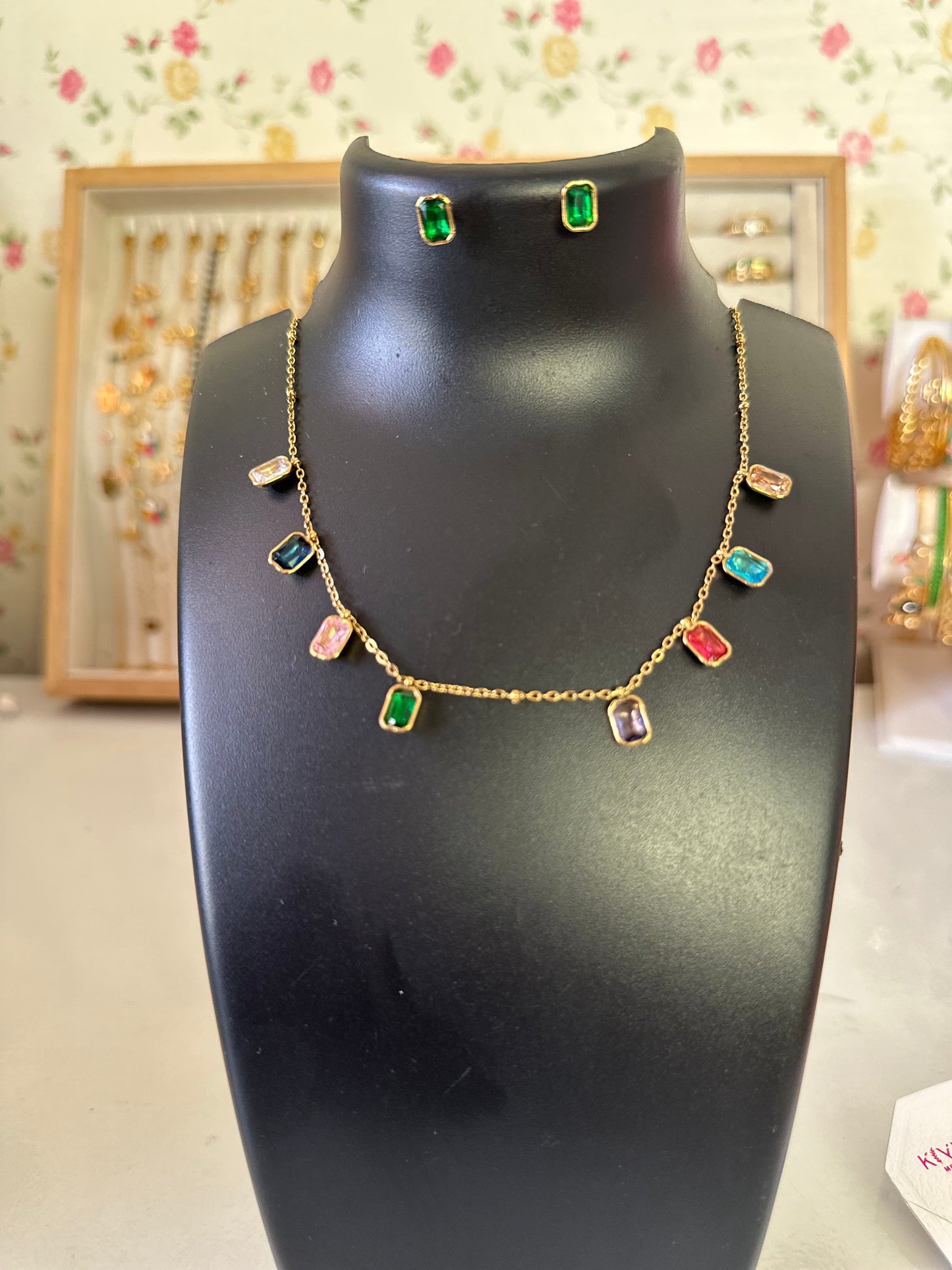 Anti tarnish multi stone hanging chain with earring set