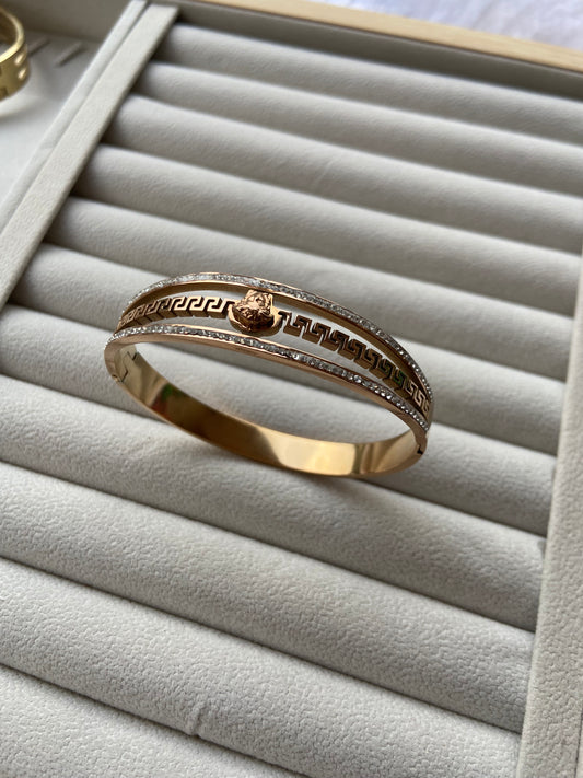 Anti tarnish handcuff bangle